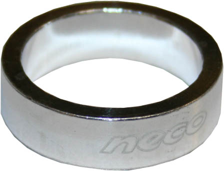 Кольцо проставочное на рулевую колонку 1-1/8", 10мм, алюм, серебристое.